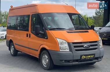 Ford Transit  2011
