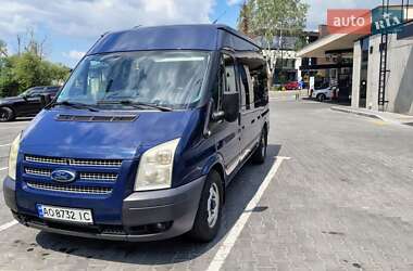 Ford Transit  2011