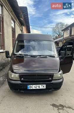 Ford Transit  2005
