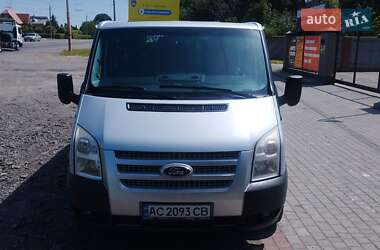 Ford Transit  2012
