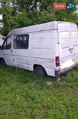 Ford Transit  1988