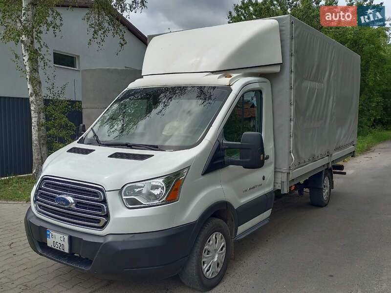 Грузовики Ford Transit