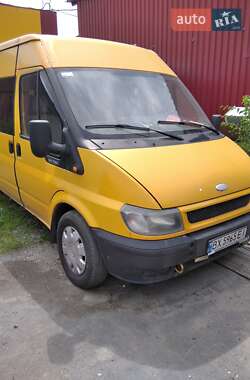 Ford Transit  2004