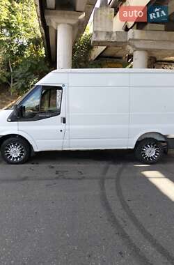 Ford Transit  2011