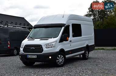Ford Transit  2019