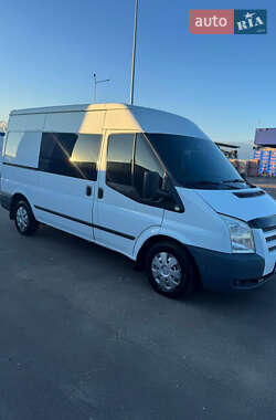 Ford Transit  2013