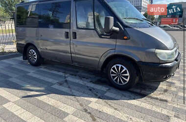 Ford Transit  2001