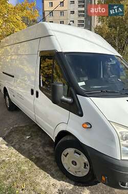 Ford Transit 2012