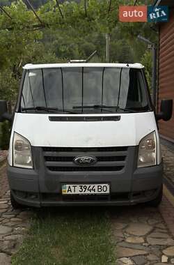 Ford Transit  2011