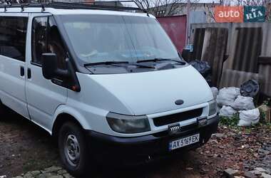 Ford Transit  2004