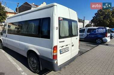 Ford Transit  2004