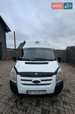 Ford Transit  2012
