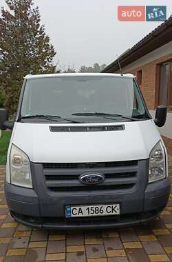 Ford Transit 2011