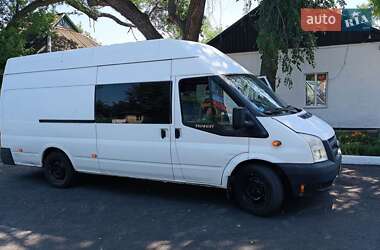 Ford Transit  2011