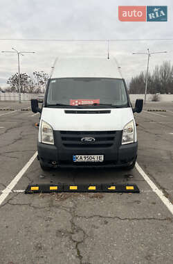 Ford Transit  2011