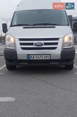 Ford Transit  2011