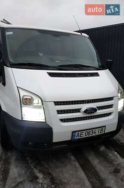 Ford Transit  2012