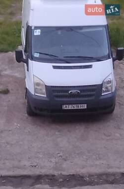 Ford Transit  2012
