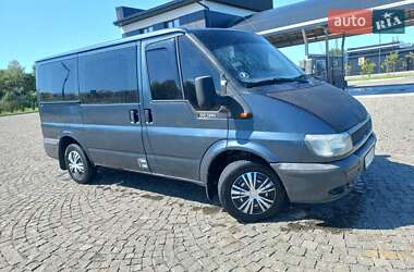 Ford Transit  2004