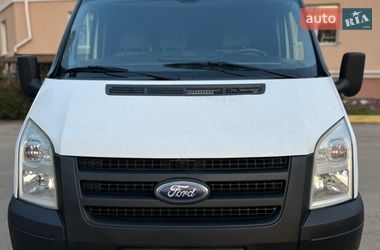 Ford Transit 2012