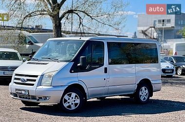 Ford Transit  2011