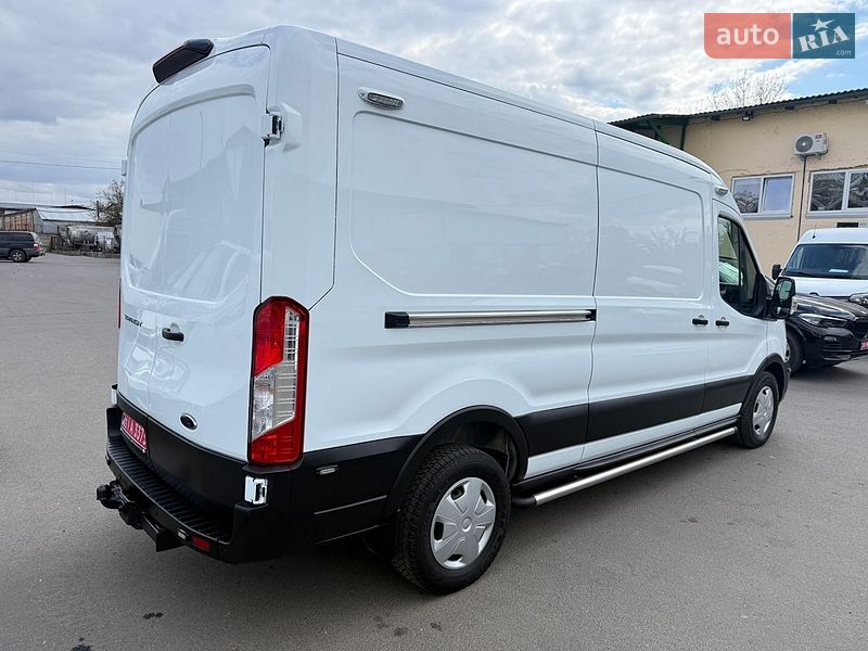 Вантажний фургон Ford Transit 2021 в Луцьку