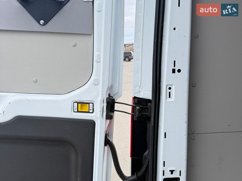 Вантажний фургон Ford Transit 2021 в Луцьку