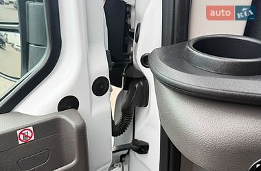 Вантажний фургон Ford Transit 2021 в Луцьку
