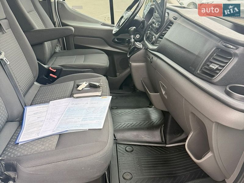 Вантажний фургон Ford Transit 2021 в Луцьку