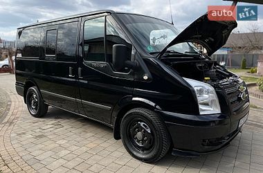 Ford Transit  2012