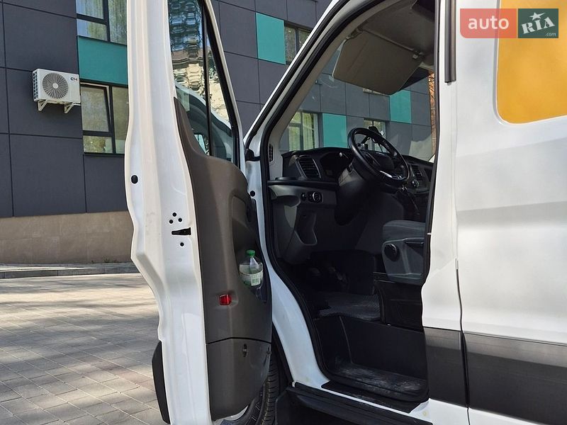 Грузовой фургон Ford Transit 2019 в Тернополе