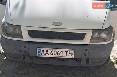 Ford Transit  2002