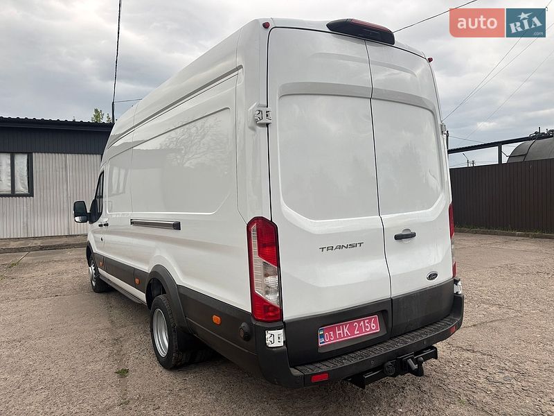 Вантажний фургон Ford Transit 2019 в Нововолинську