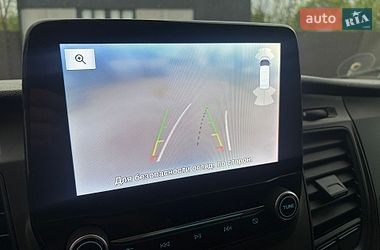 Вантажний фургон Ford Transit 2019 в Нововолинську