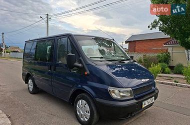 Ford Transit  2004