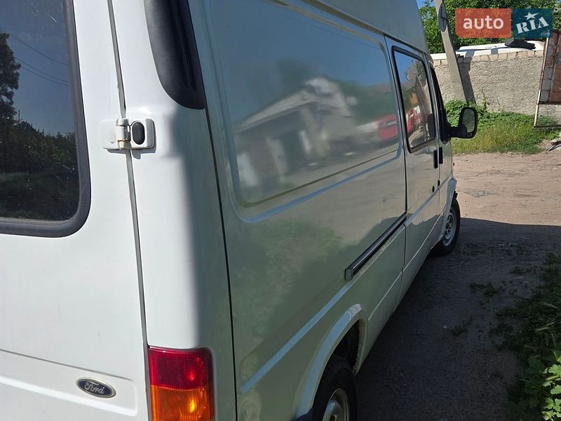 Мінівен Ford Transit 1998 в Первомайську