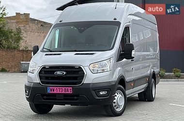 Вантажний фургон Ford Transit 2020 в Дубні