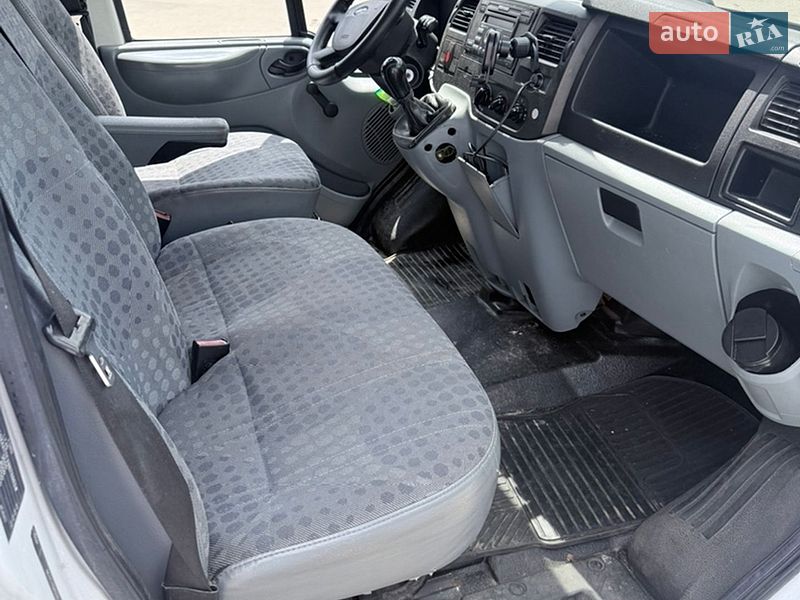 Вантажний фургон Ford Transit 2008 в Львові фото 23 Вантажний фургон Ford Transit 2008 в Львові