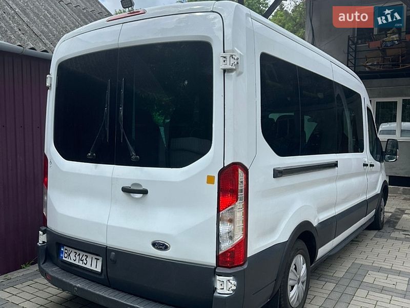 Микроавтобус Ford Transit 2016 в Межгорье