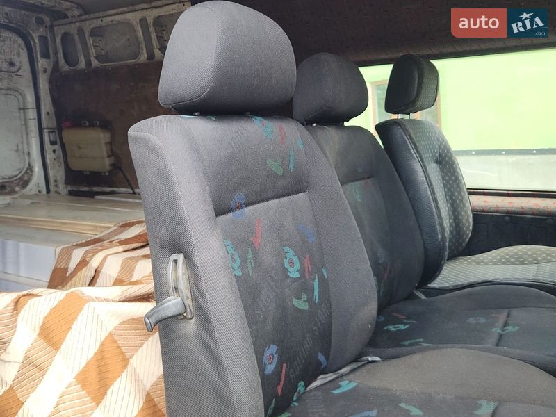 Мікровен Ford Transit 2006 в Чернівцях фото 8 Мікровен Ford Transit 2006 в Чернівцях