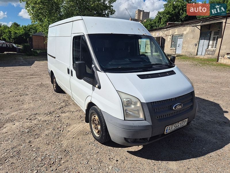 Легковые Ford Transit