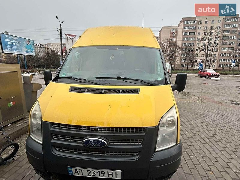 Мінівен Ford Transit 2012 в Івано-Франківську
