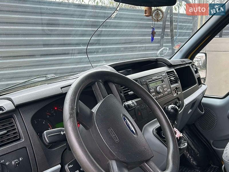 Мінівен Ford Transit 2012 в Івано-Франківську