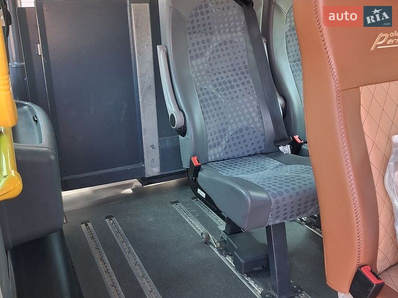 Минивэн Ford Transit 2013 в Кременчуге