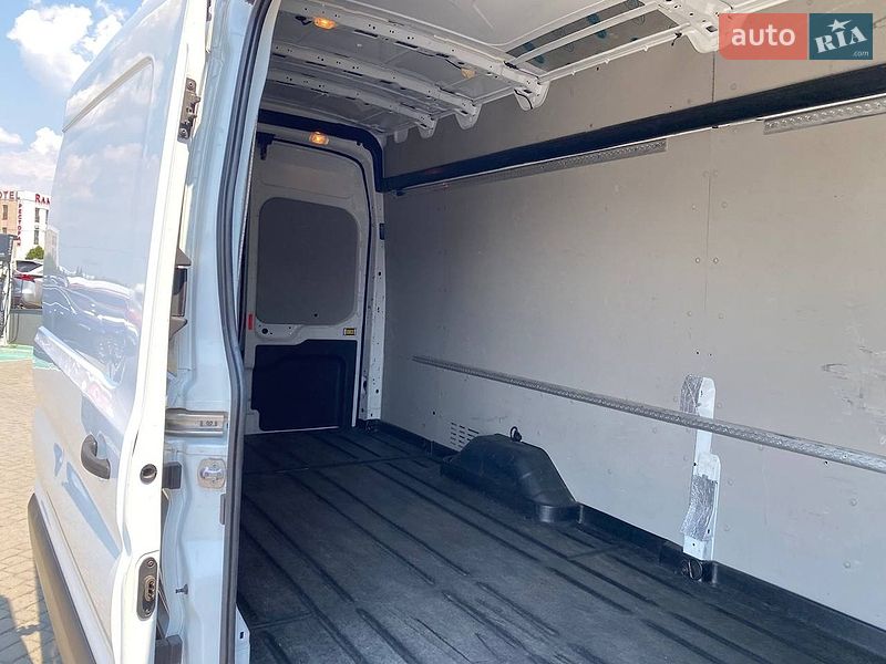 Микроавтобус грузовой (до 3,5т) Ford Transit 2019 в Львове