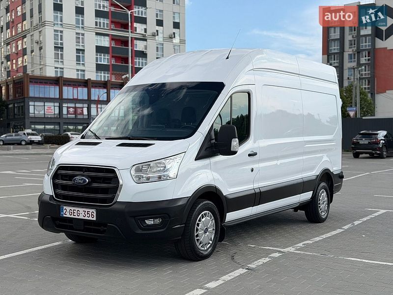 Грузовой фургон Ford Transit 2020 в Ирпене