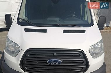 Ford Transit  2015