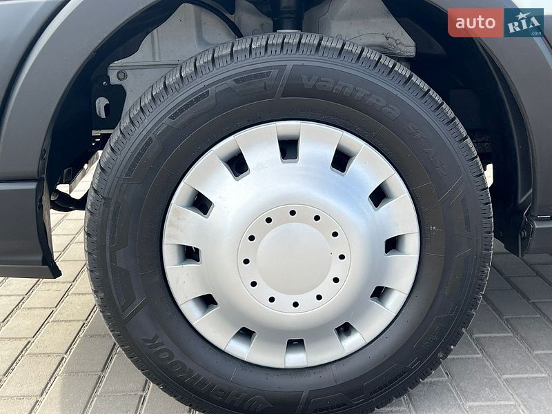 Рефрижератор Ford Transit 2023 в Лопатині
