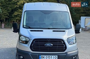 Ford Transit 2019