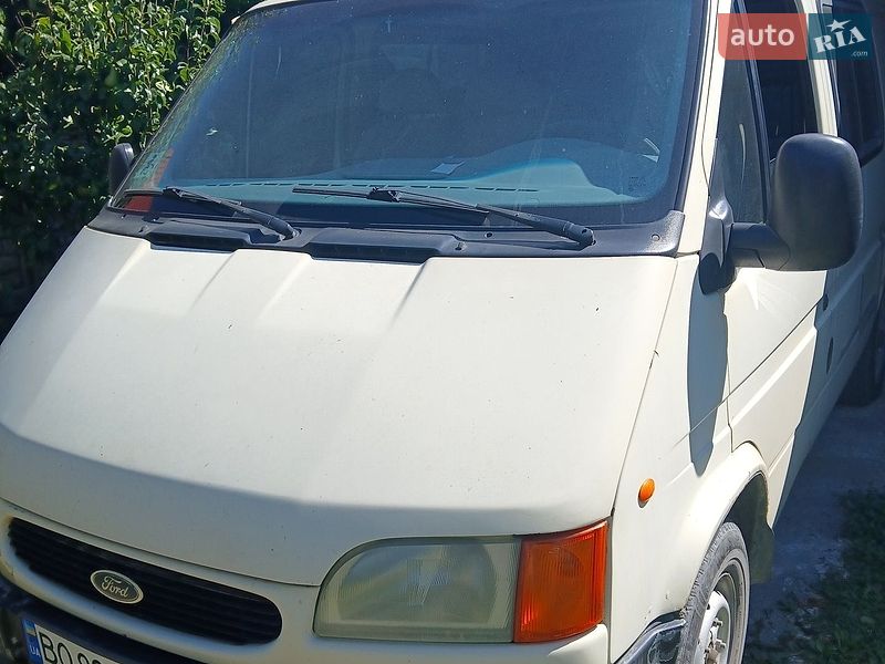 Мінівен Ford Transit 1997 в Чорткові